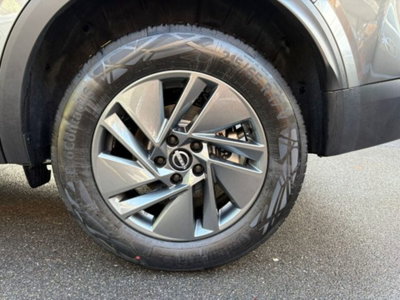 Nissan Qashqai 1.3 mhev Acenta 2wd 140cv (17)