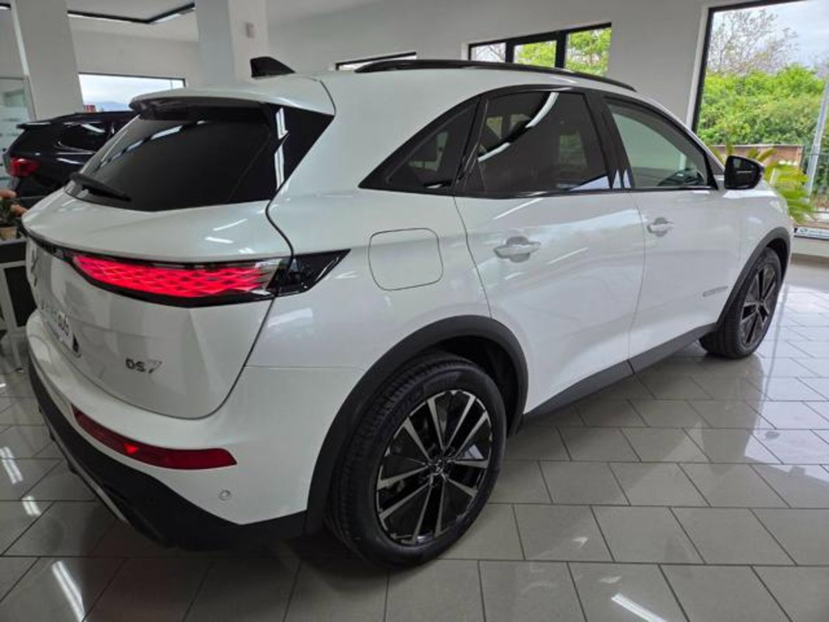 Ds DS 7 1.5 bluehdi Esprit de Voyage 130cv auto (18)