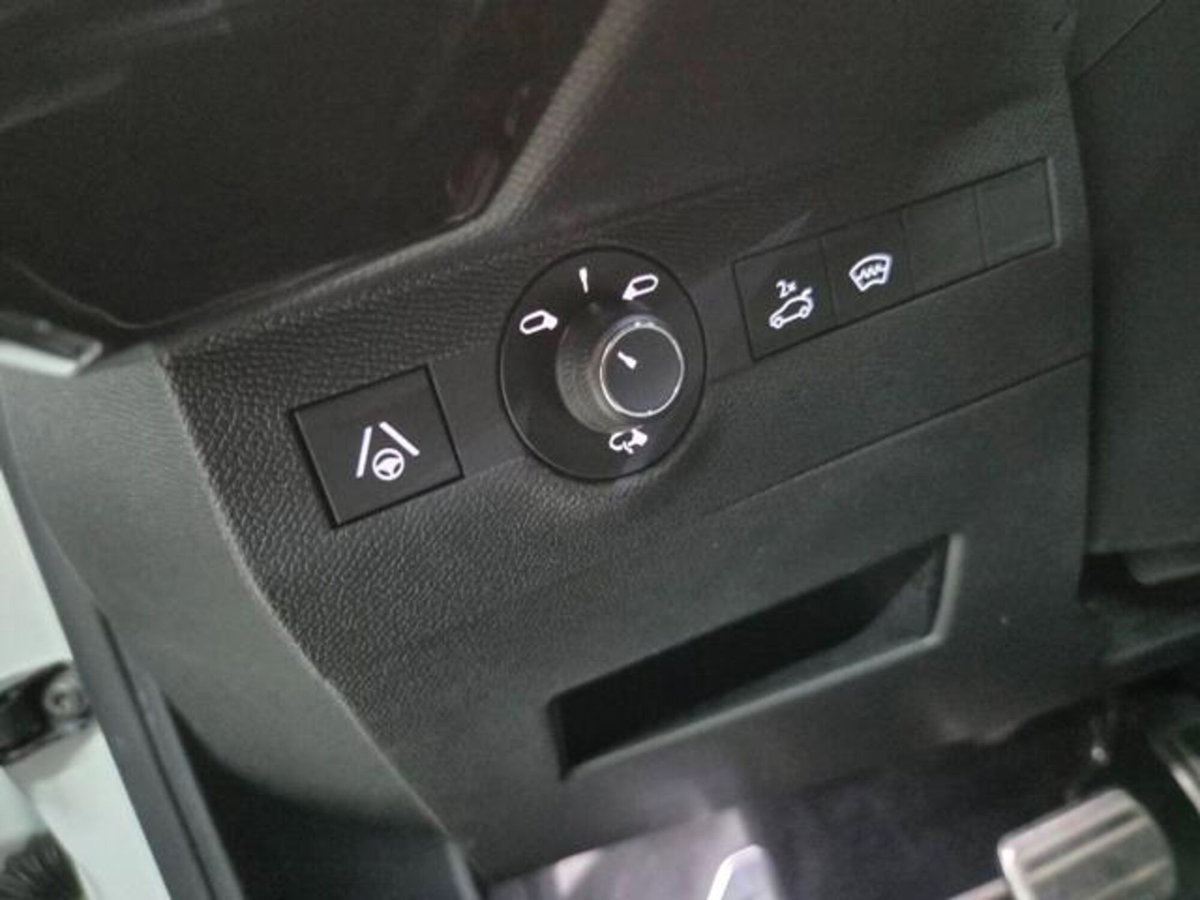Ds DS 7 1.5 bluehdi Esprit de Voyage 130cv auto (4)