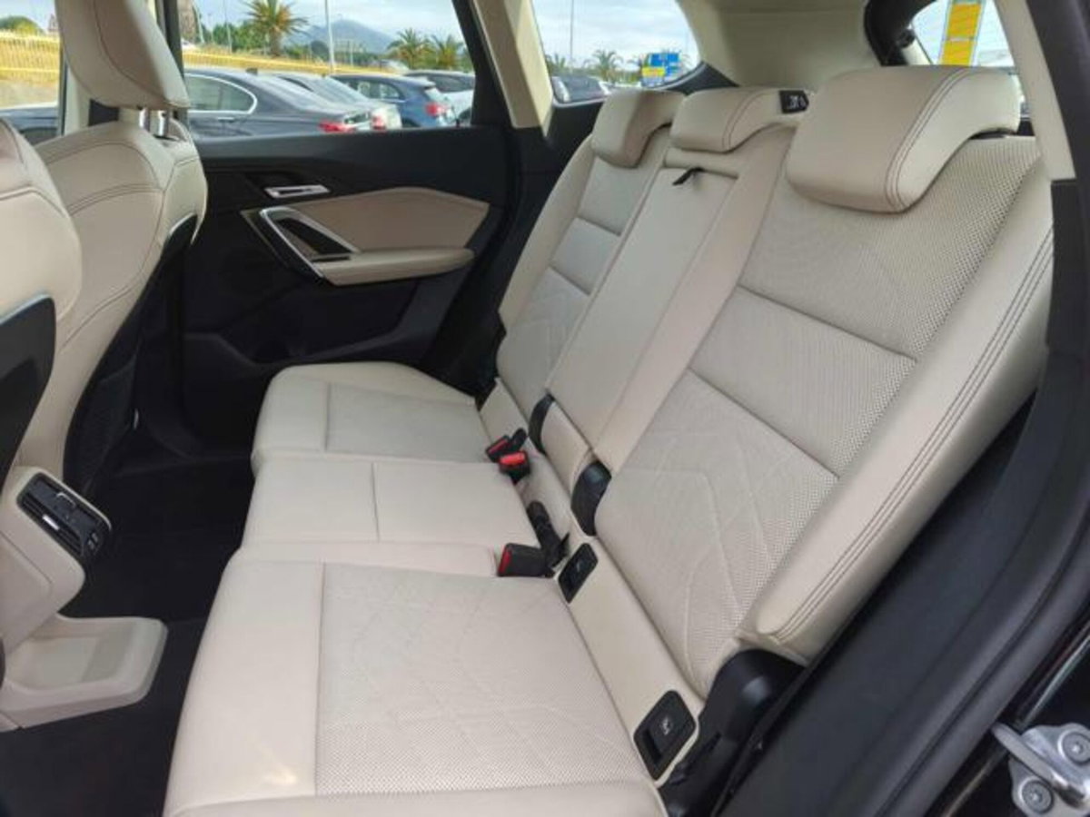 BMW X1 sDrive18d xLine Plus (13)