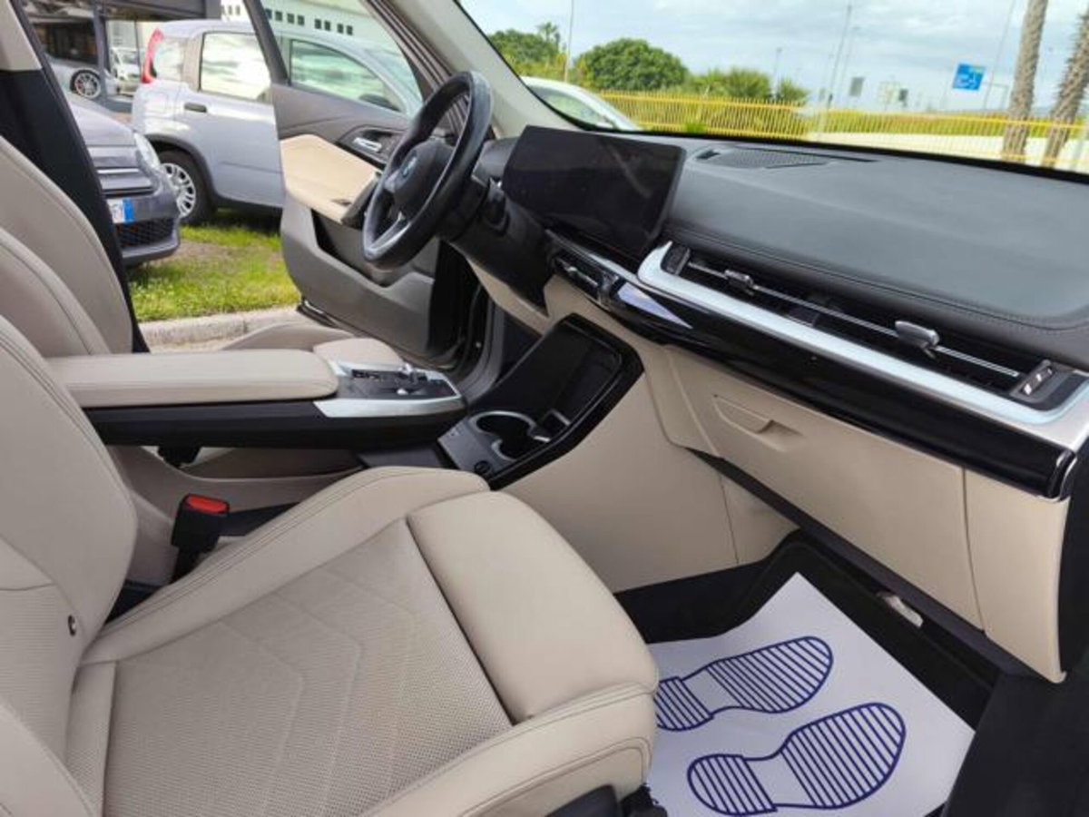 BMW X1 sDrive18d xLine Plus (14)