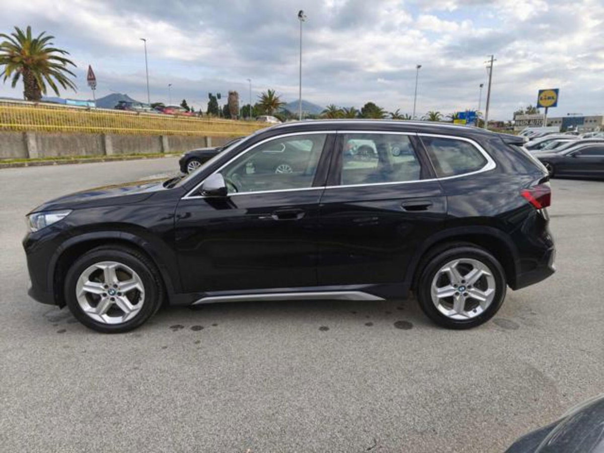 BMW X1 sDrive18d xLine Plus (6)