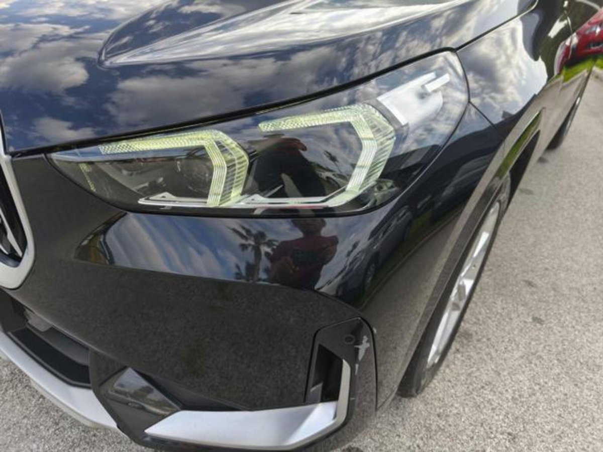 BMW X1 sDrive18d xLine Plus (9)