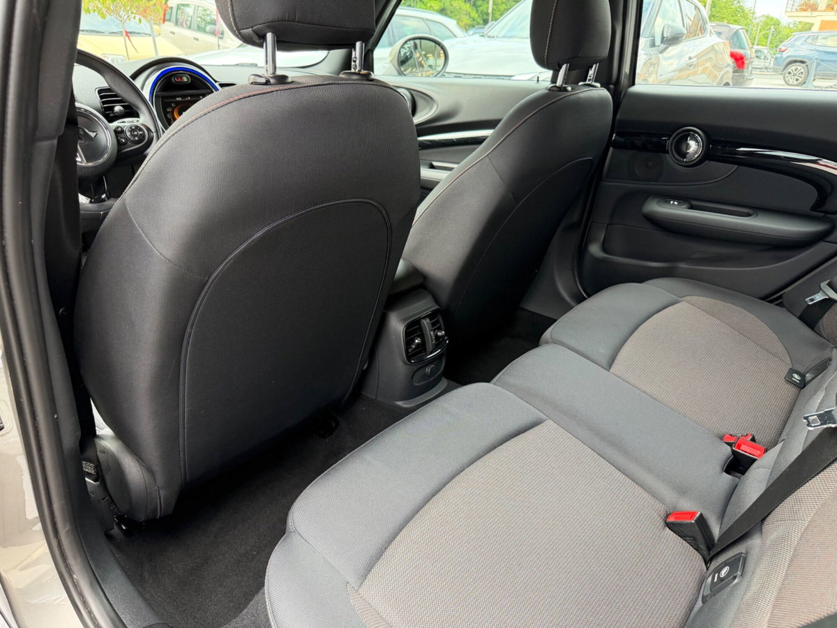 MINI Mini Clubman 1.5 One D Business Clubman (18)