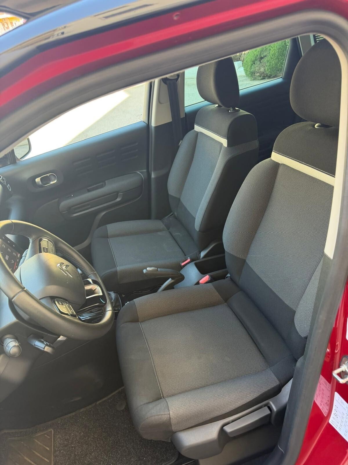 Citroen C3 Aircross BlueHDi 110 S&S Feel (12)