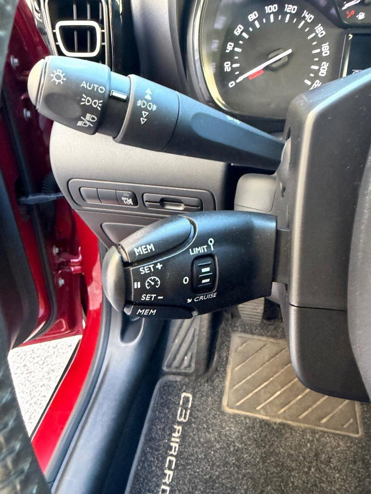 Citroen C3 Aircross BlueHDi 110 S&S Feel (17)