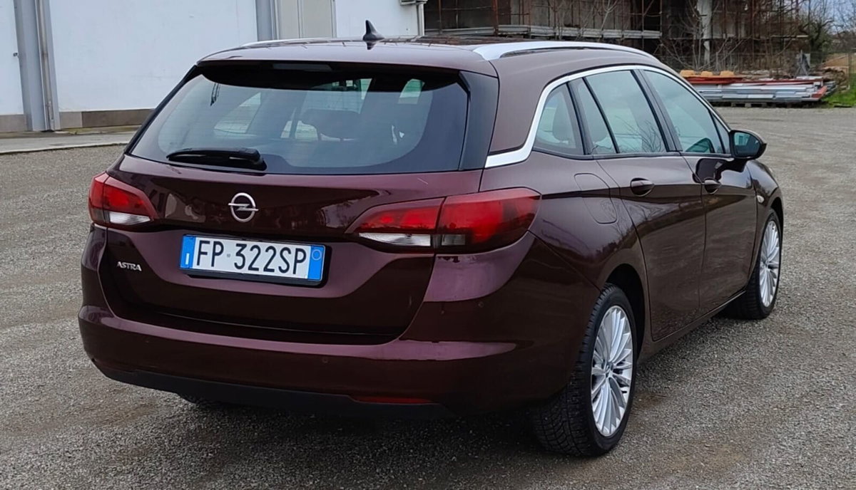 Opel Astra Station Wagon 1.6 CDTi 136CV Start&Stop Sports Innovation (10)