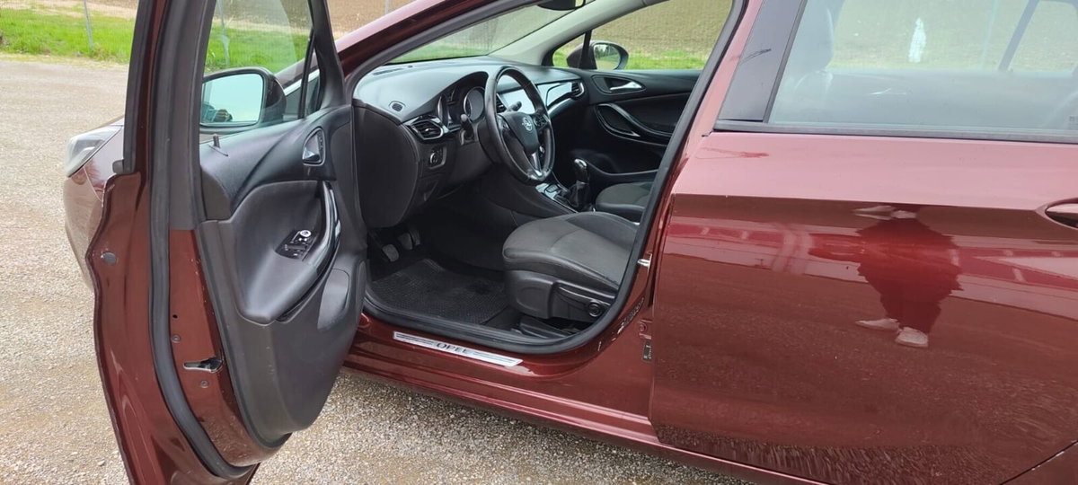Opel Astra Station Wagon 1.6 CDTi 136CV Start&Stop Sports Innovation (13)