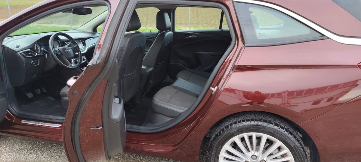 Opel Astra Station Wagon 1.6 CDTi 136CV Start&Stop Sports Innovation (14)
