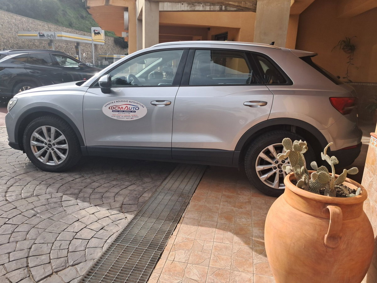 Audi Q3 35 TDI quattro S tronic Business Advanced (5)