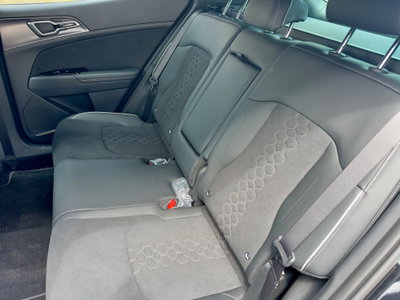 Kia Sportage 1.6 crdi mhev GT-line dct (9)
