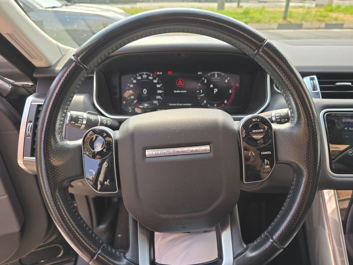 Land Rover Range Rover Sport 3.0 TDV6 HSE Dynamic (13)