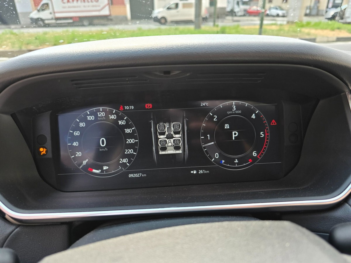 Land Rover Range Rover Sport 3.0 TDV6 HSE Dynamic (14)