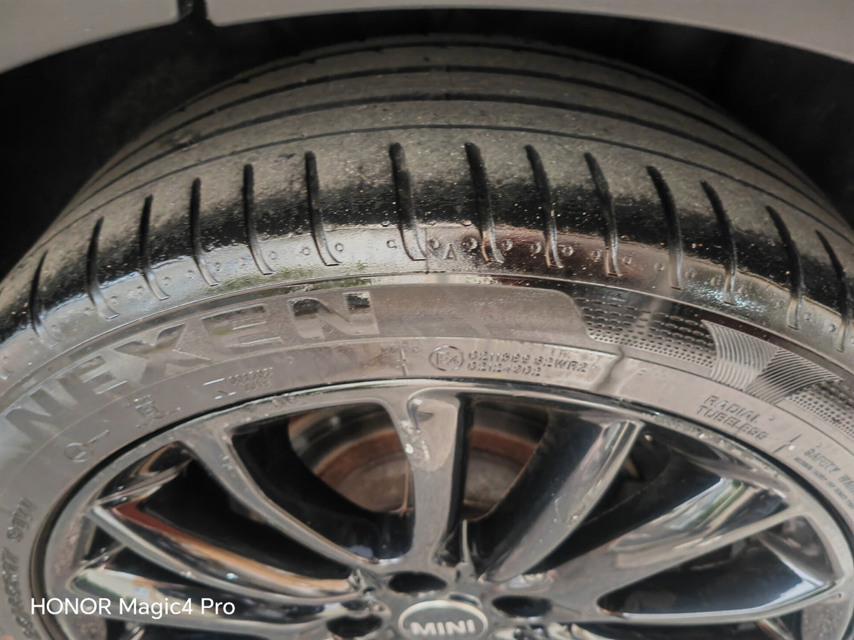 MINI Mini Clubman 2.0 Cooper D Hype Clubman (14)
