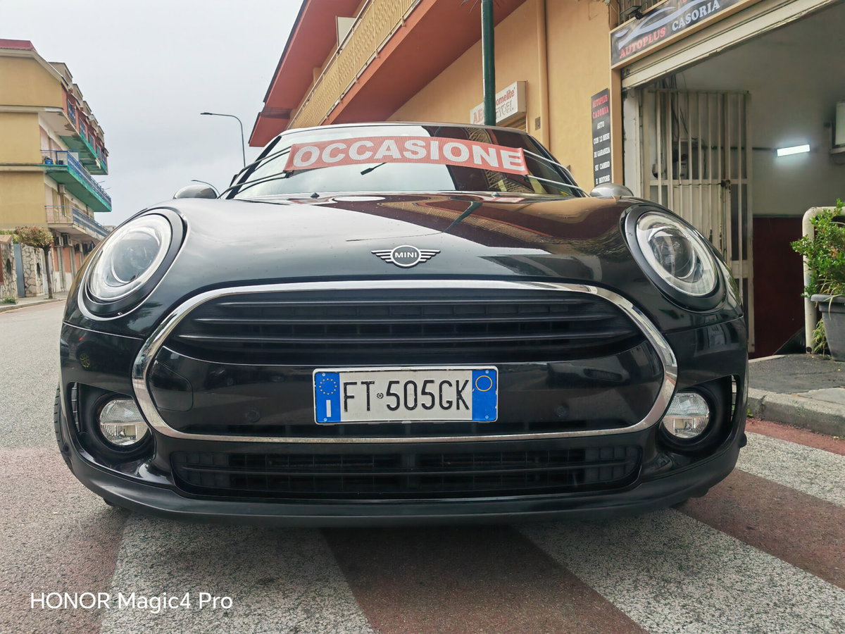 MINI Mini Clubman 2.0 Cooper D Hype Clubman (2)