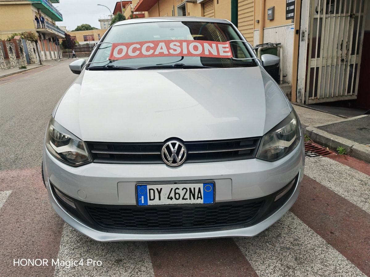 Volkswagen Polo 1.4 5 porte Highline (2)