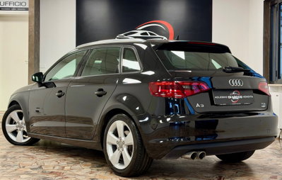 Audi A3 Sportback 2.0 TDI S tronic Attraction (7)