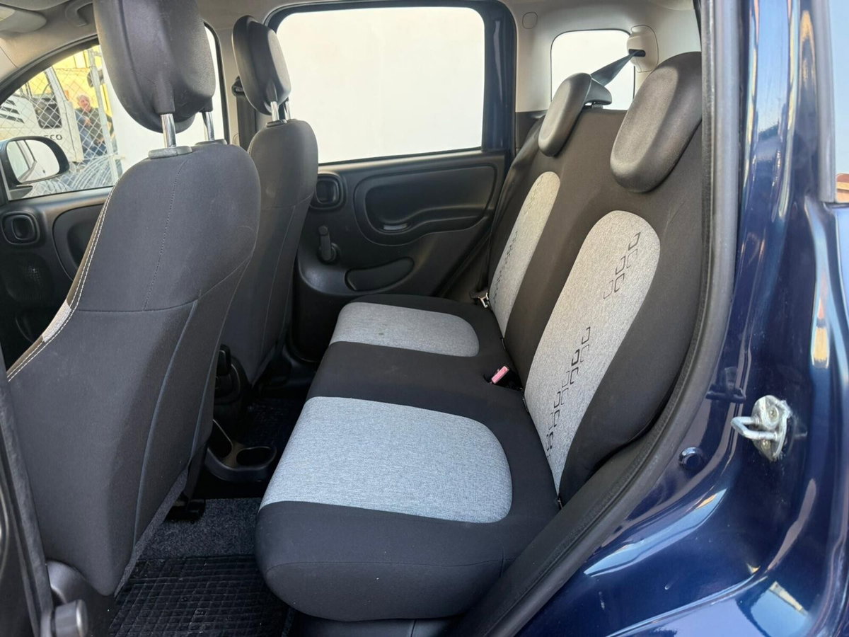Fiat Panda 1.3 MJT 95 CV S&S Lounge (11)