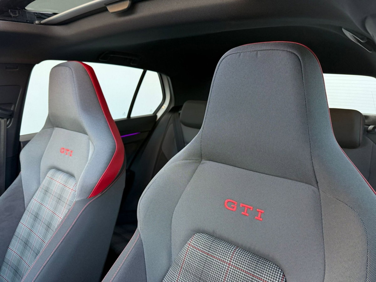 Volkswagen Golf GTI Clubsport 2.0 TSI DSG 3p. BlueMotion Technology (18)