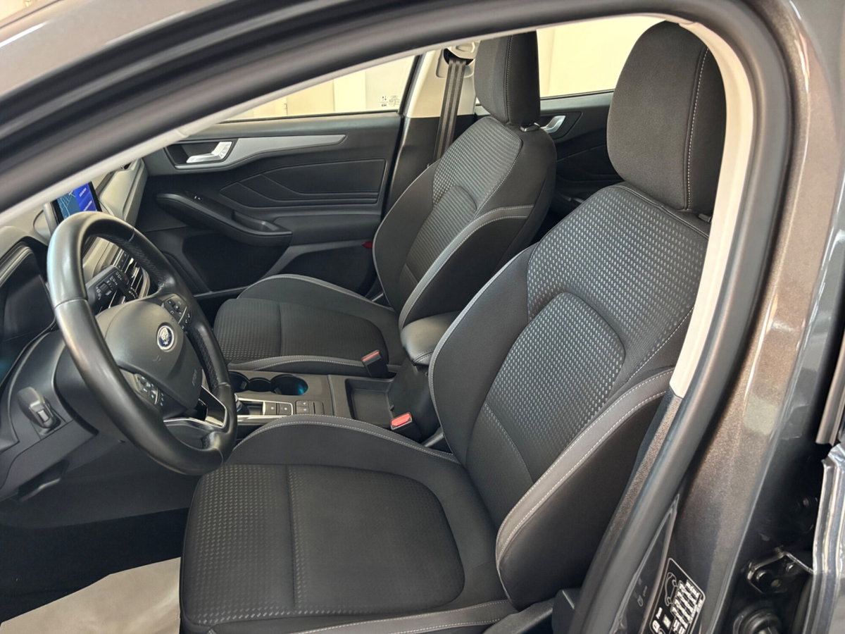 Ford Focus Station Wagon 1.5 EcoBlue 120 CV automatico SW Business (8)