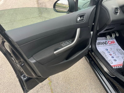 Peugeot 308 SW 1.6 8V HDi 112CV Ciel Sportium (10)