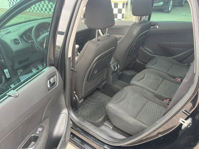 Peugeot 308 SW 1.6 8V HDi 112CV Ciel Sportium (17)