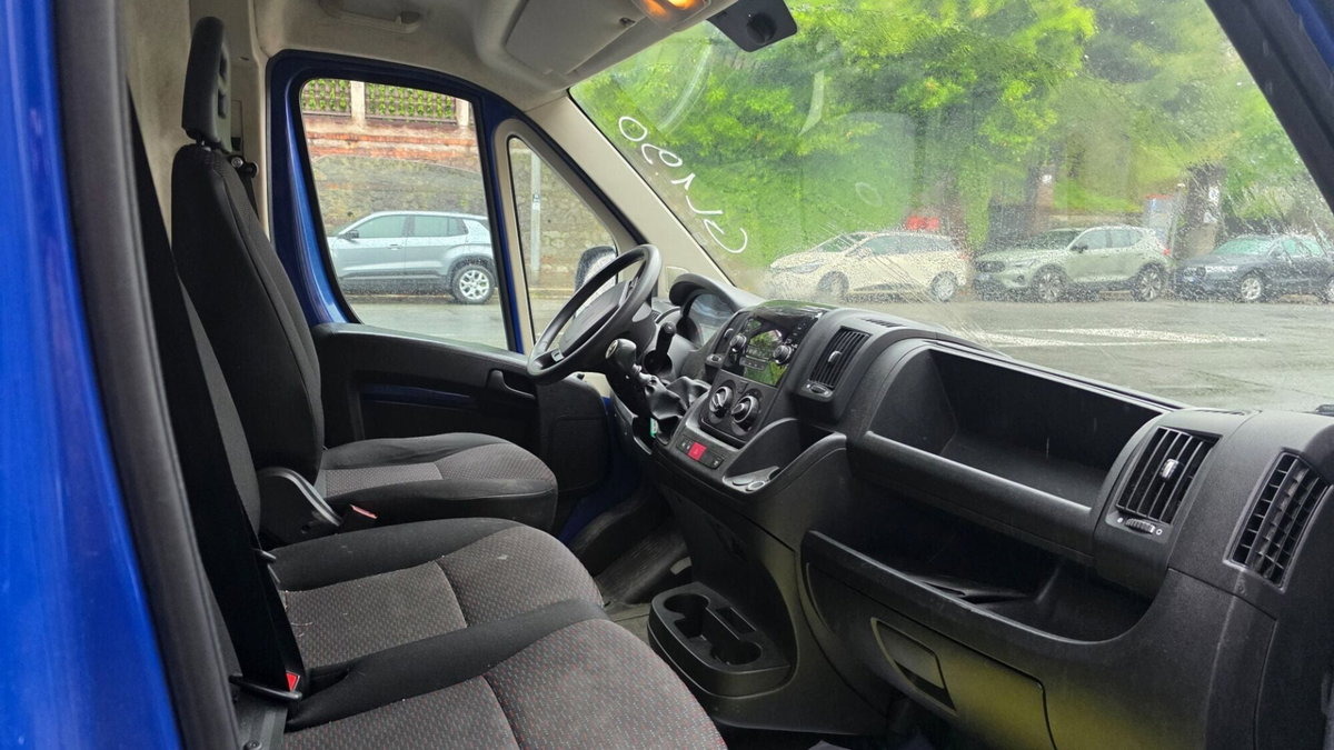 Peugeot Boxer Furgone 335 2.2 BlueHDi 140 S&S PM-TM Furgone Premium (9)