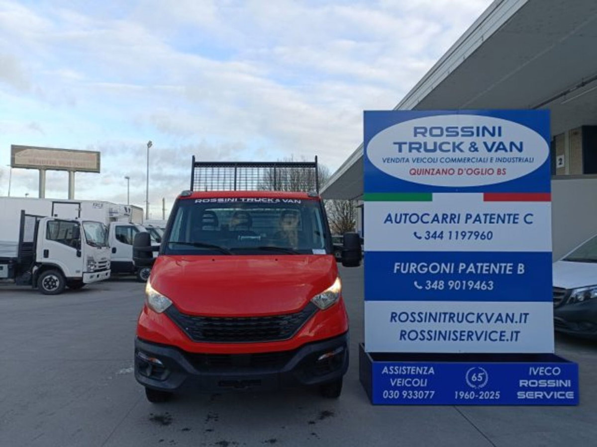 Iveco Daily Telaio 35C12 2.3 Hpi PC-RG Cabinato (17)