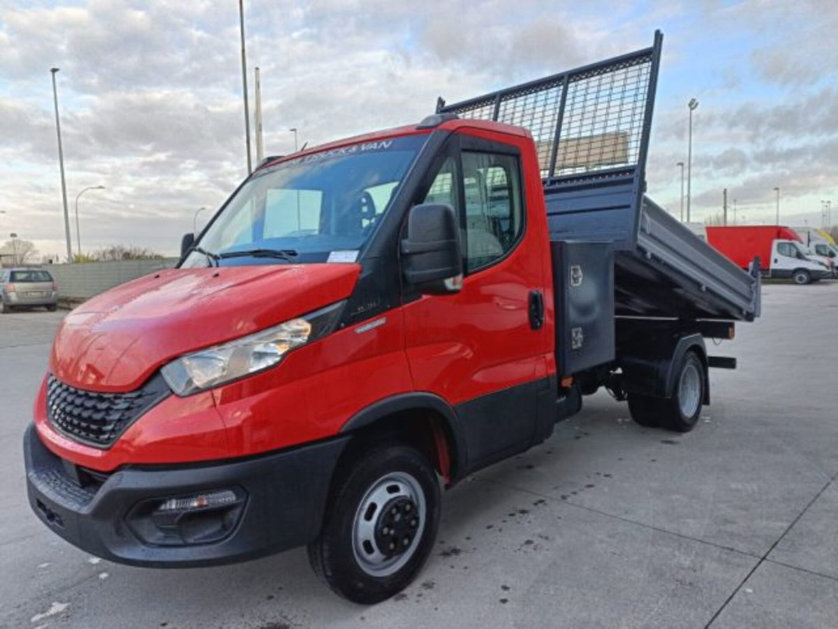 Iveco Daily Telaio 35C12 2.3 Hpi PC-RG Cabinato (18)