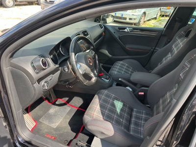 Volkswagen Golf 2.0 TSI DSG 5p. GTI (13)