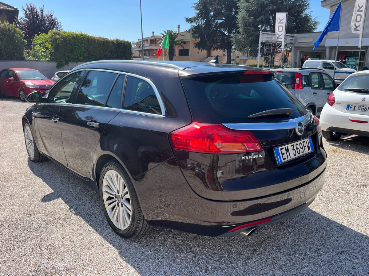 Opel Insignia Station Wagon BiTurbo CDTI 4x4 Start&Stop Sports Cosmo (7)
