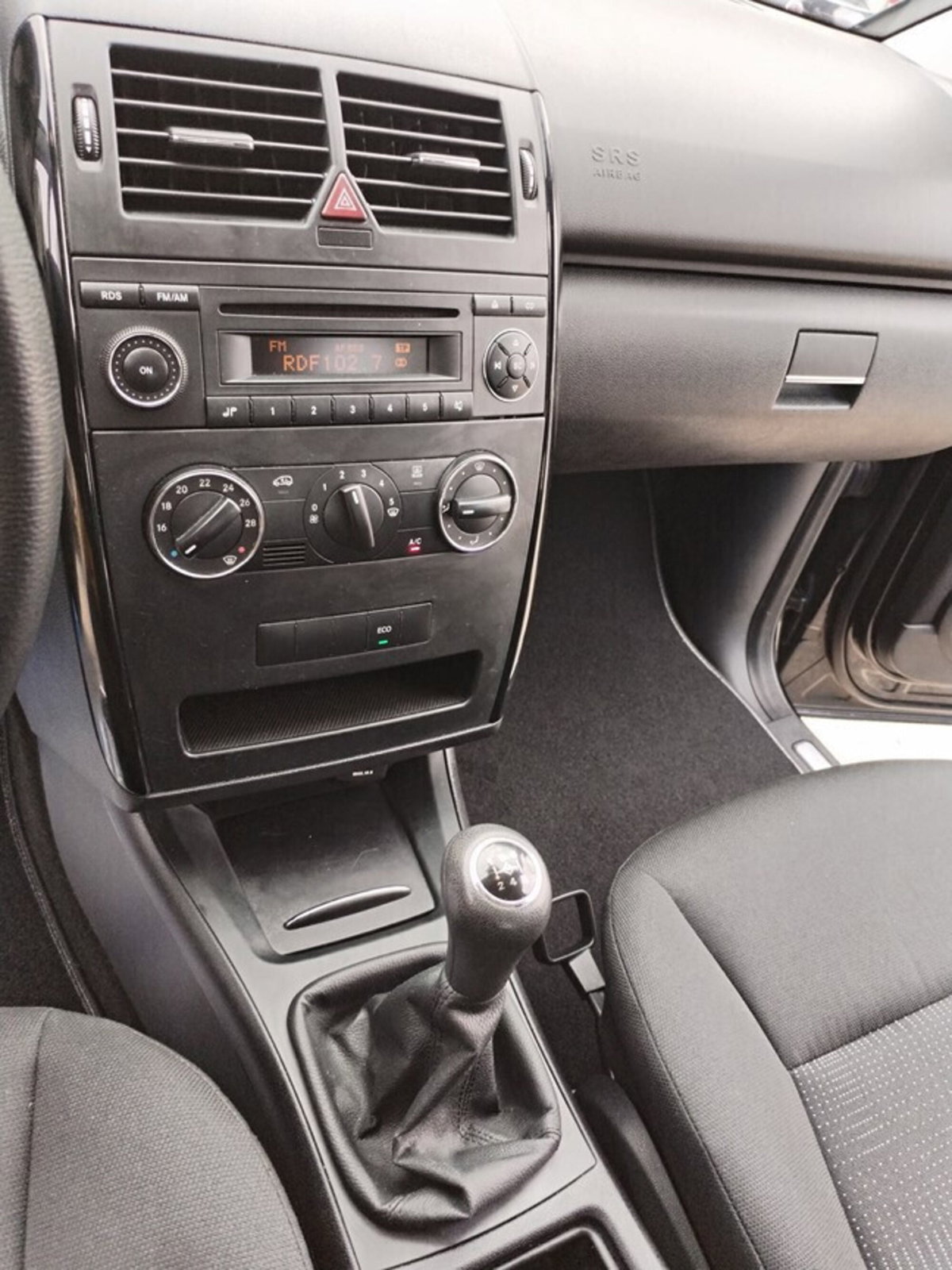 Mercedes-Benz Classe A 160 BlueEFFICIENCY (15)