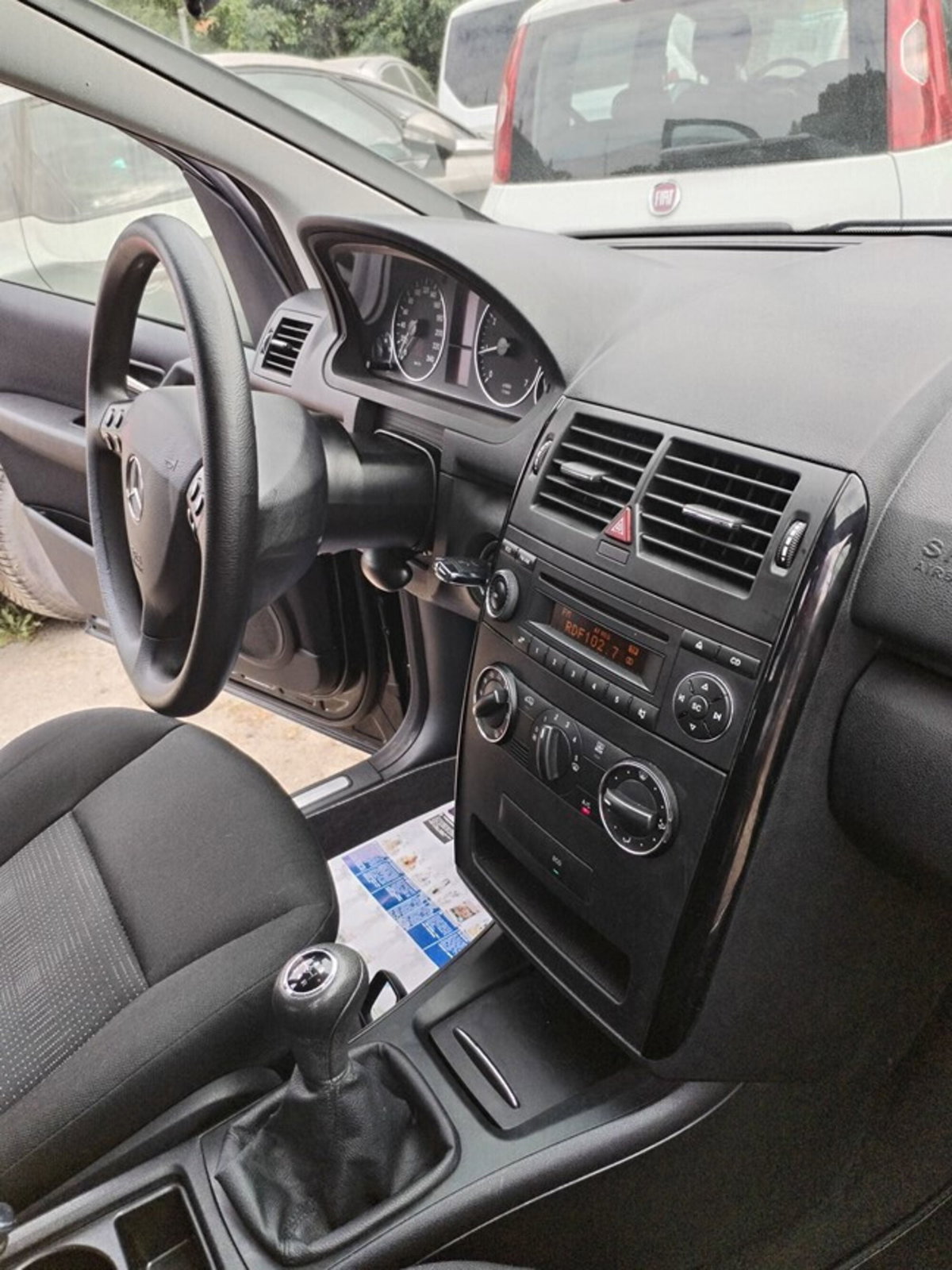 Mercedes-Benz Classe A 160 BlueEFFICIENCY (19)