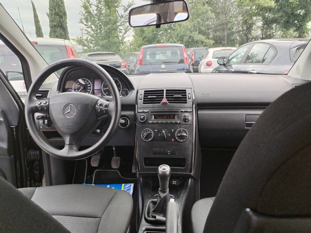 Mercedes-Benz Classe A 160 BlueEFFICIENCY (20)