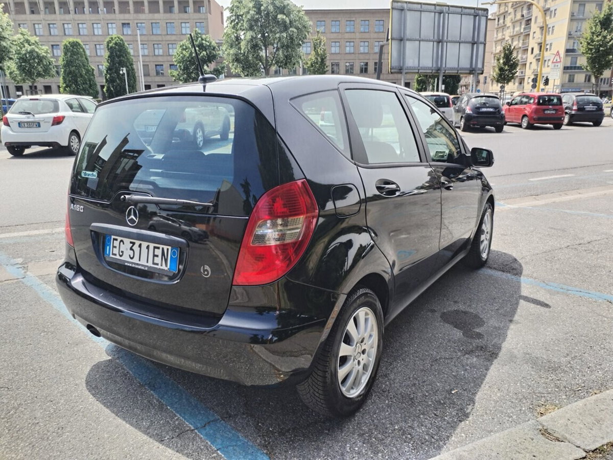 Mercedes-Benz Classe A 160 BlueEFFICIENCY (4)