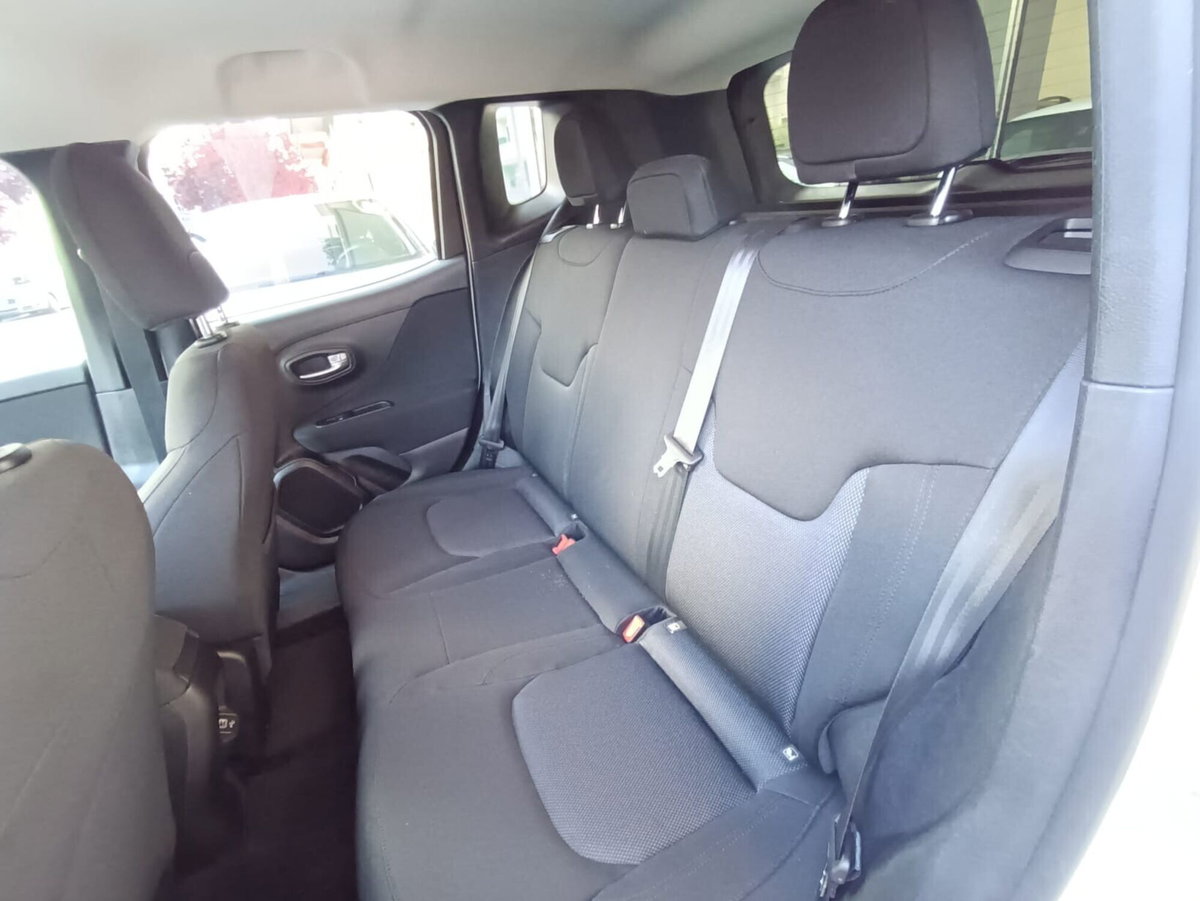 Jeep Renegade 1.6 Mjt 120 CV Opening Edition (17)