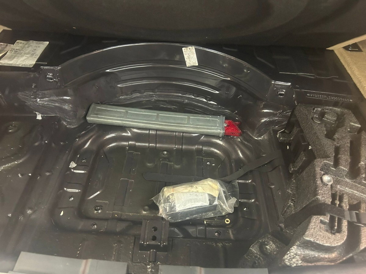 Volkswagen Touareg V6 TDI DPF Dakar (6)