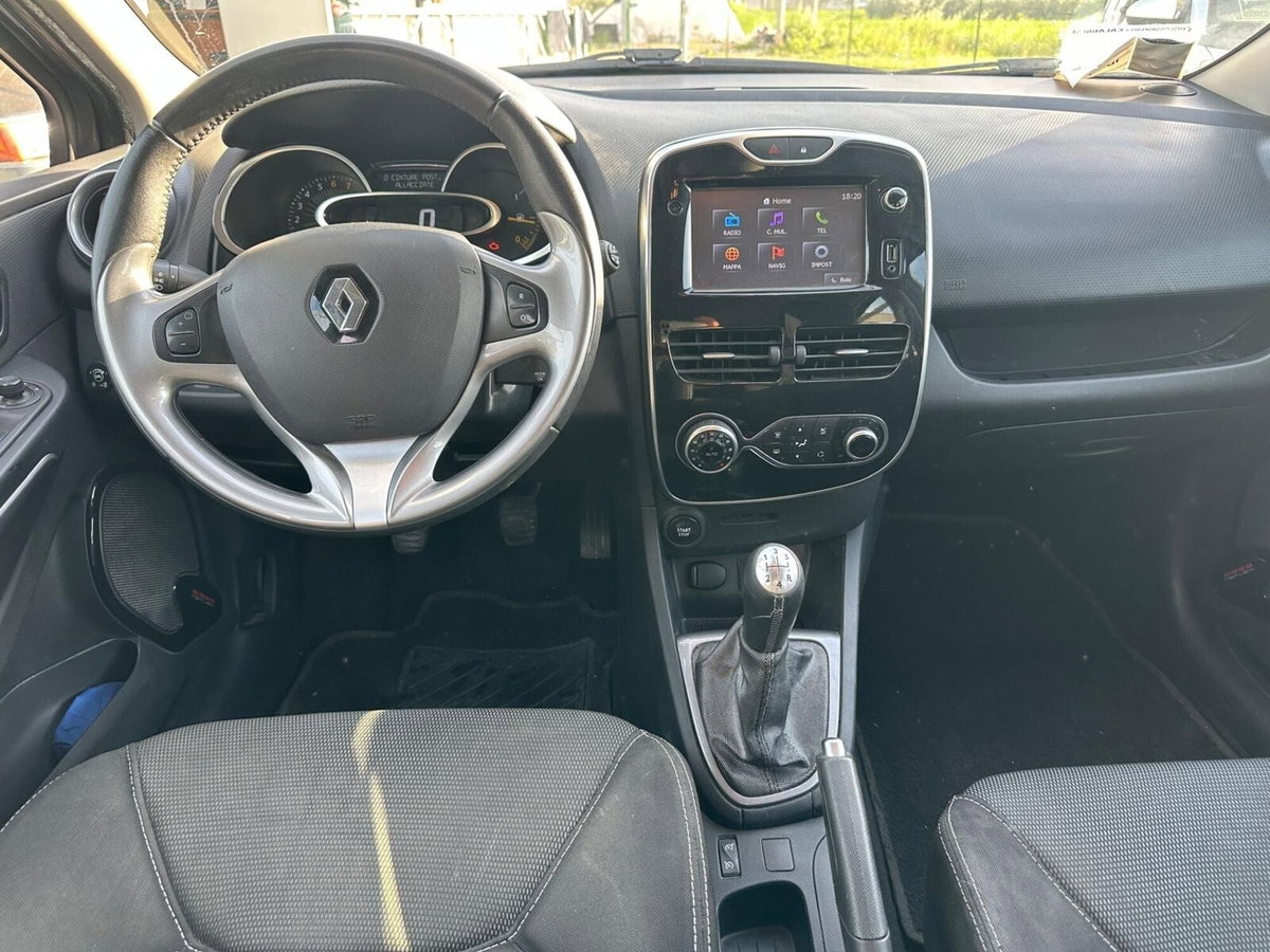 Renault Clio 1.2 75CV GPL 5 porte Live (15)
