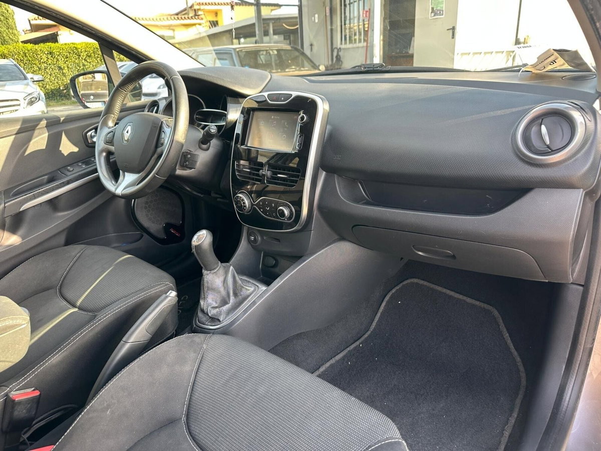 Renault Clio 1.2 75CV GPL 5 porte Live (17)