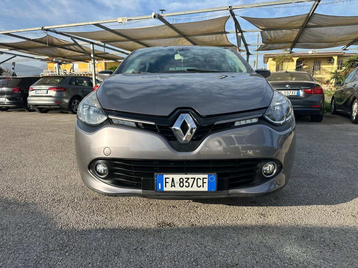 Renault Clio 1.2 75CV GPL 5 porte Live (9)