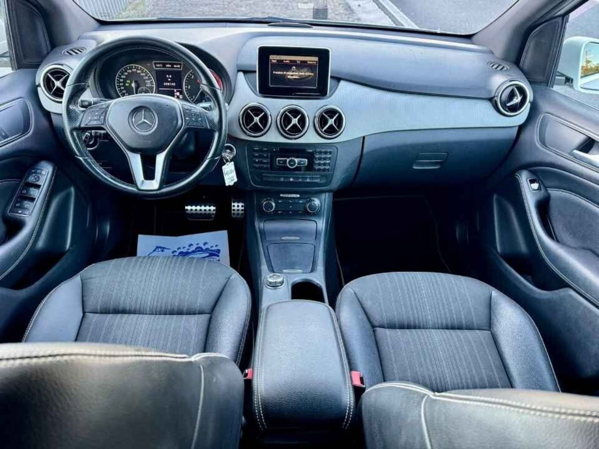 Mercedes-Benz Classe B 200 CDI BlueEFFICIENCY Premium (12)