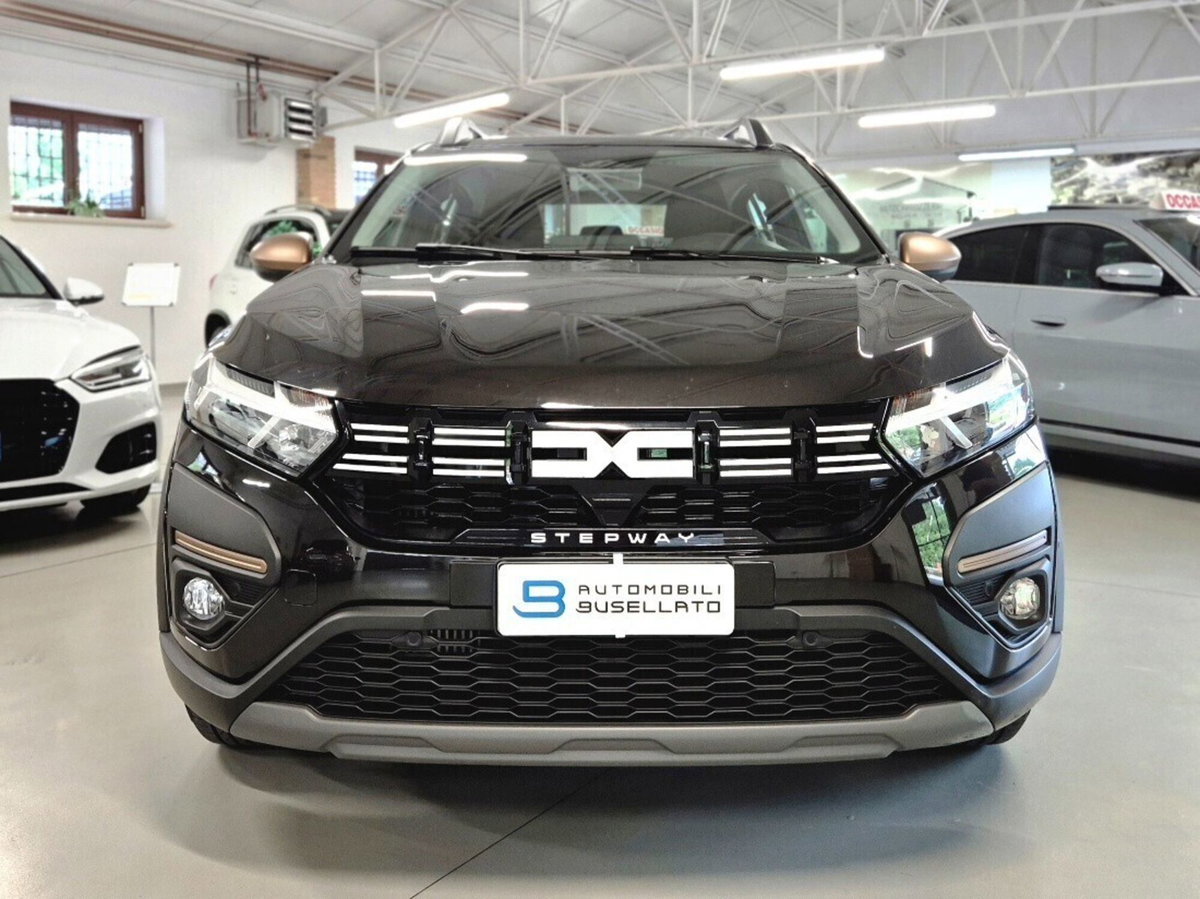 Dacia Sandero Stepway 1.0 TCe ECO-G Expression UP (2)