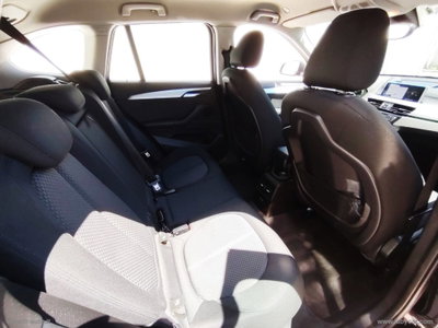 BMW X1 sDrive18d xLine Plus (14)