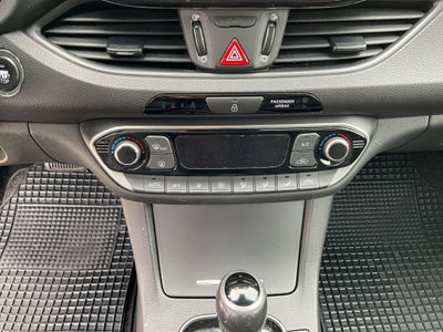 Hyundai i30 Station Wagon 1.6 CRDi 136 CV Style DCT (18)