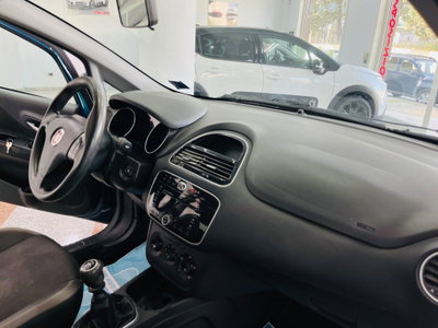 Fiat Punto 1.4 8V 5 porte Easypower Lounge (10)