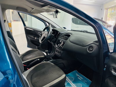 Fiat Punto 1.4 8V 5 porte Easypower Lounge (11)