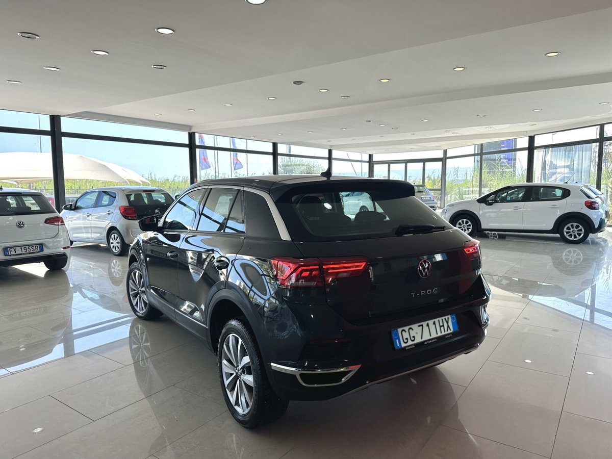 Volkswagen T-Roc 2.0 tdi Style 115cv (2)