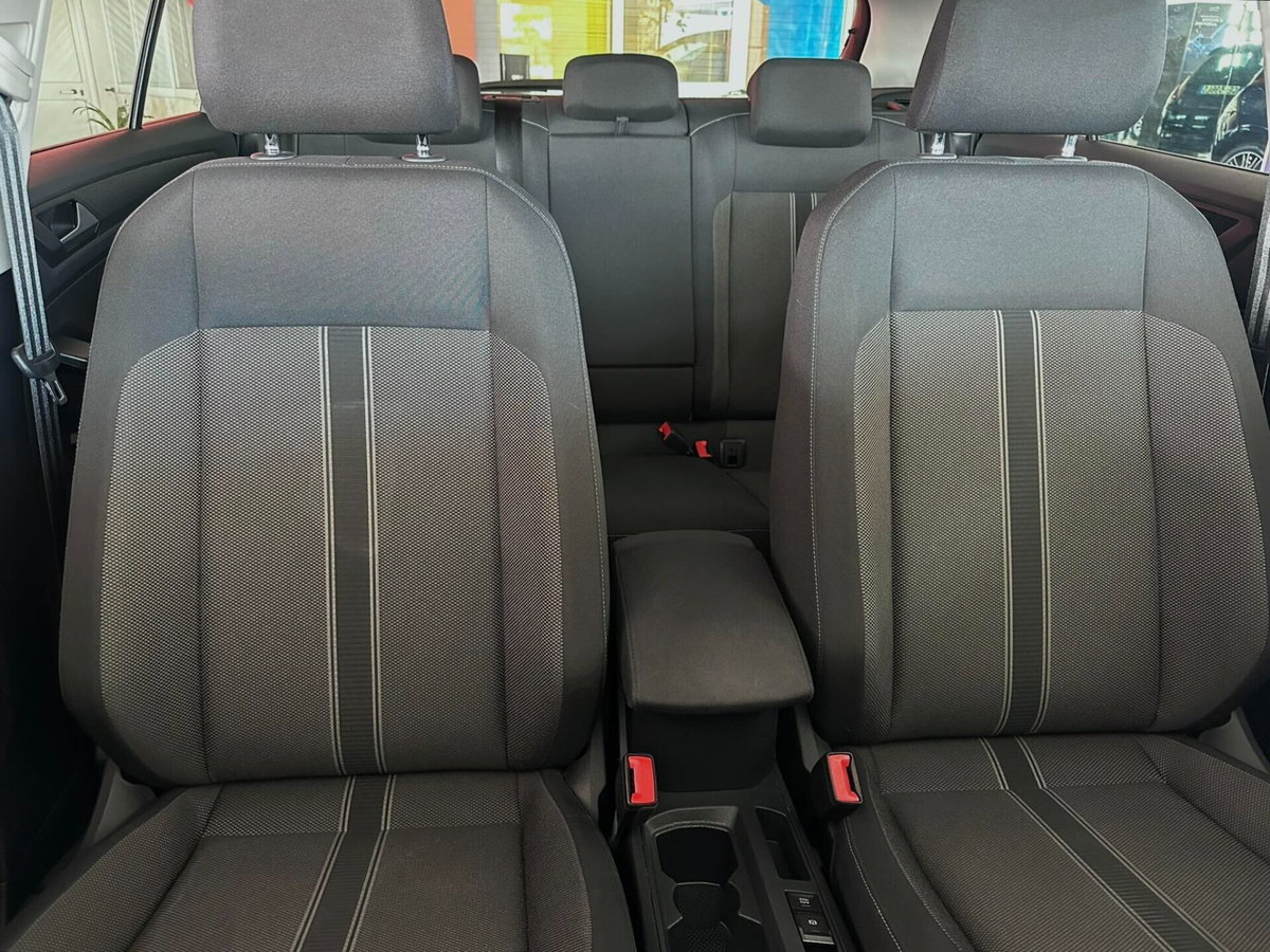 Volkswagen T-Roc 2.0 tdi Style 115cv (6)