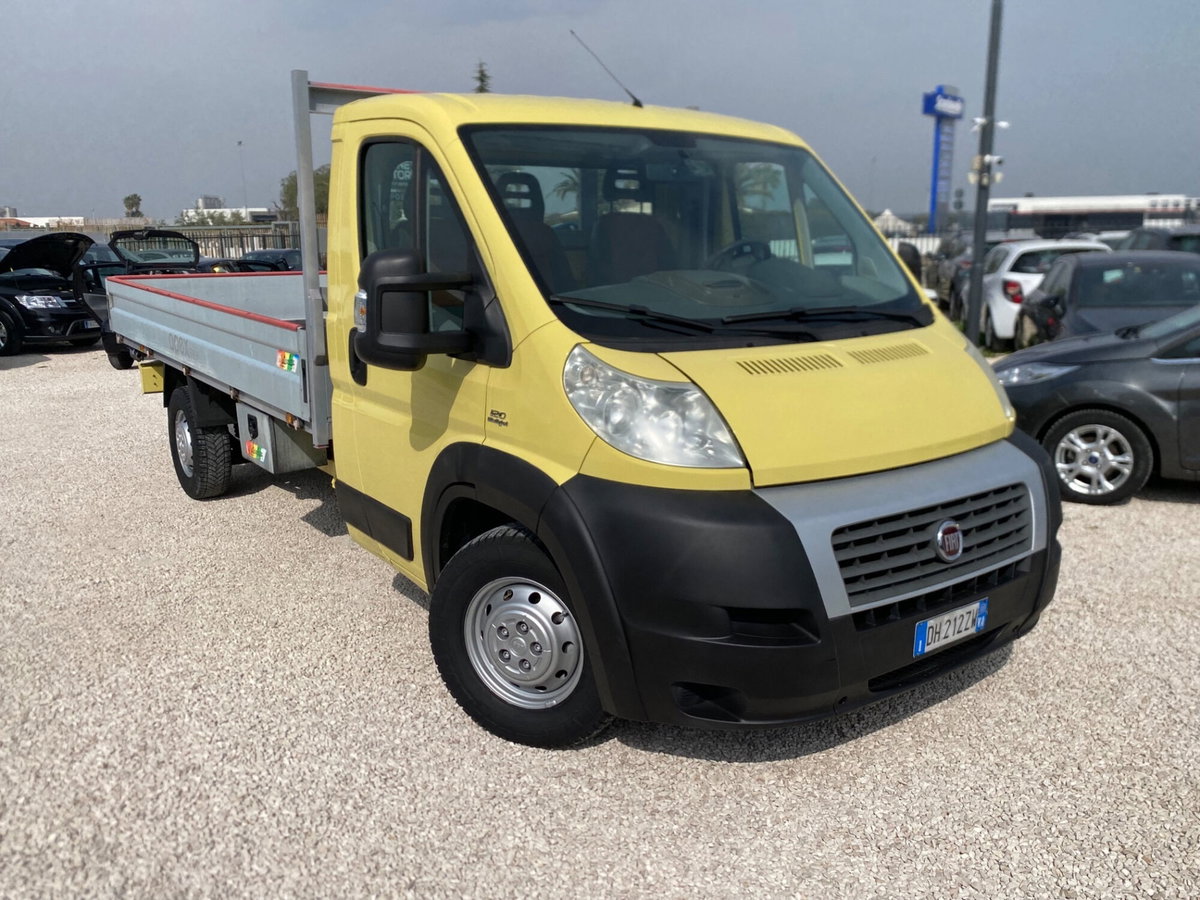 Fiat Ducato Cabinato 33 LH1 2.3 mjt 120cv carro d.cab. E6d-temp