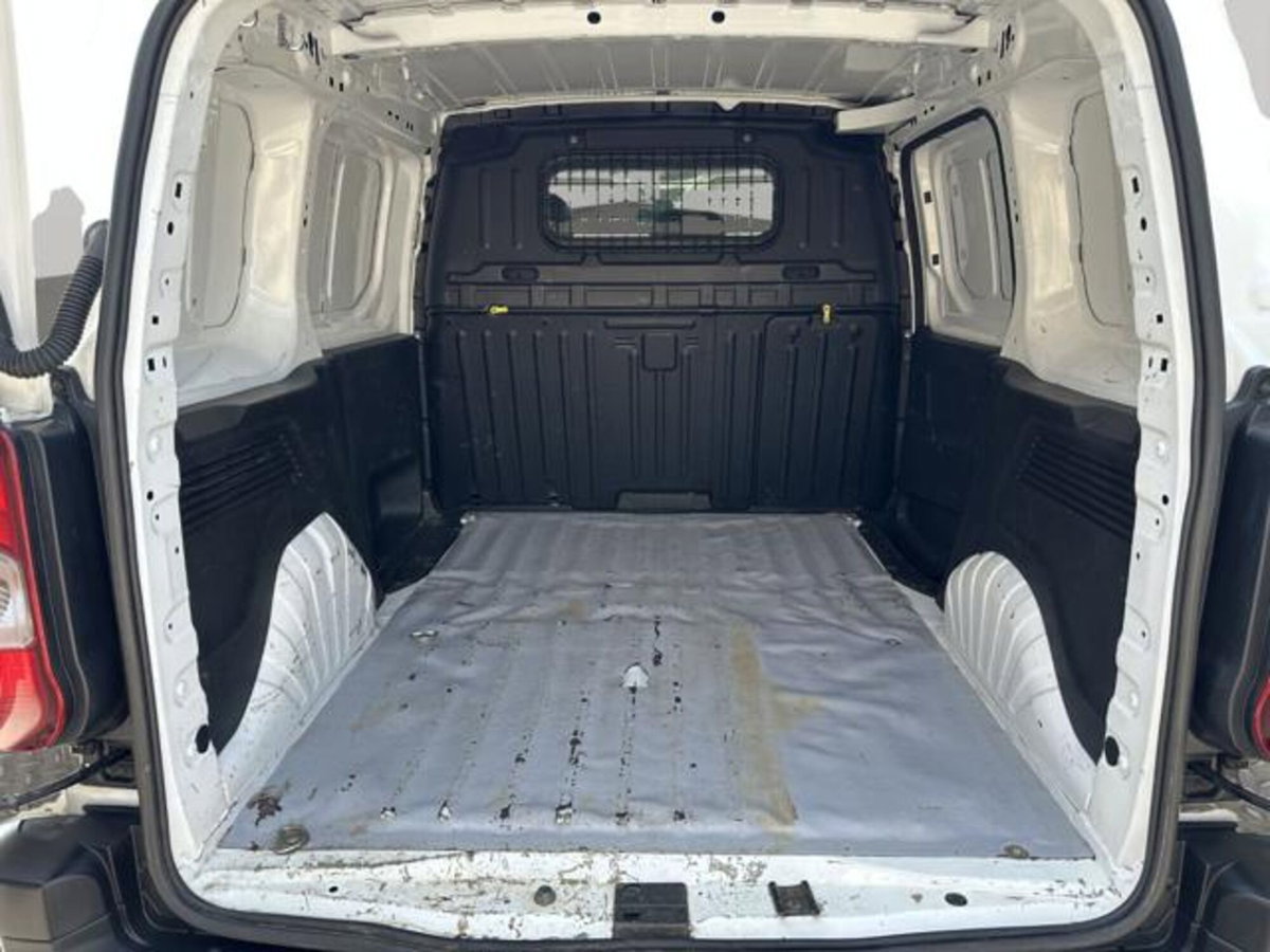 Toyota Proace City City 1.5D 100 CV S&S PC 4p. Comfort (11)